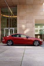 Volvo S60 T5 R-Design 2018 года (WW)